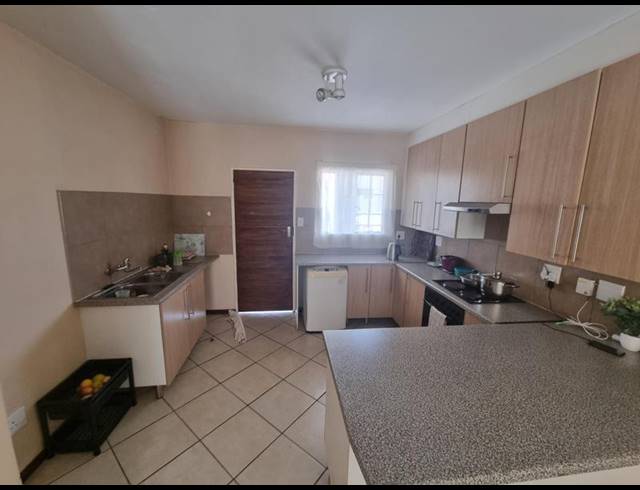 3 BEDROOM APARTMENT FOR SALE IN MONAVONI